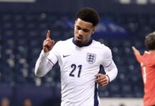 Ethan Nwaneri scores his goal again